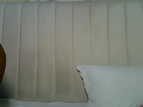 Queen loveer online show from October 3, 2025, 4:59 pm