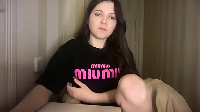 Lina Most online show from January 11, 2026, 9:42 pm