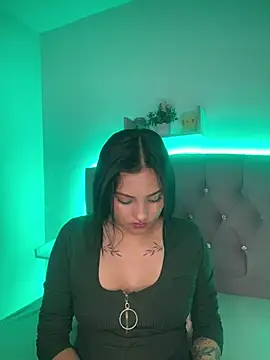 angellique 22 online show from January 15, 2025, 3:54 am