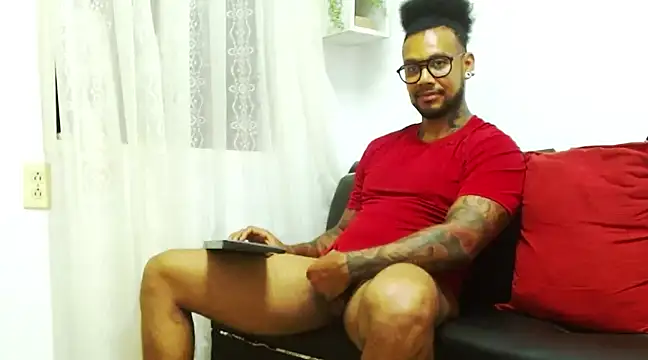 LewisStrong online show from January 18, 2025, 11:00 pm