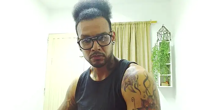 LewisStrong online show from February 11, 2025, 10:07 pm
