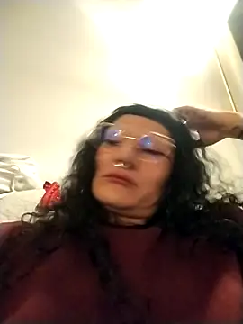 Zafiro subversiva online show from November 16, 2025, 9:15 am