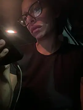 myloveforyouu online show from September 9, 2025, 2:00 am