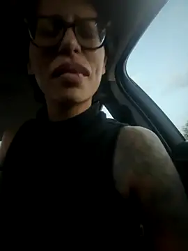 myloveforyouu online show from November 22, 2025, 11:48 pm