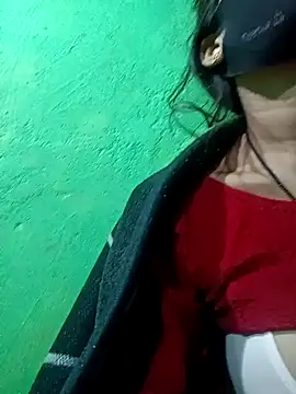 Snapshot of HOTBABITARAJ chatting on February 15, 2025, 1:31 am HOTBABITARAJ online show from February 15, 2025, 1:31 am