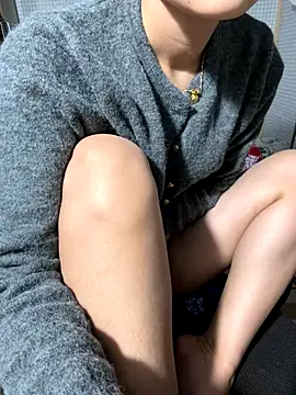 Girllikesexx2 online show from November 27, 2025, 2:46 am