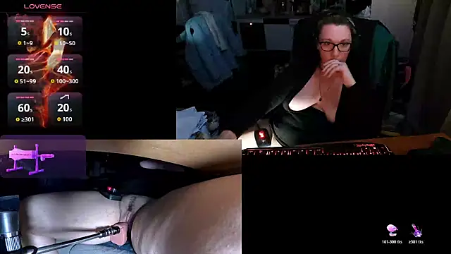 lili-hot-77 online show from November 13, 2025, 7:46 pm