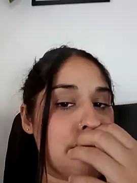 nathcollyns online show from December 21, 2025, 7:43 pm