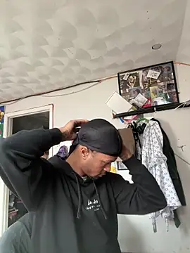 Snapshot of rayyymack chatting on January 7, 2025, 3:33 pm rayyymack online show from January 7, 2025, 3:33 pm