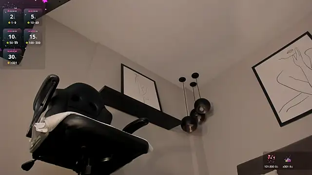 KatieStonne online show from February 12, 2025, 6:40 am