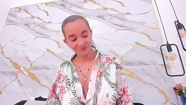 penelope handaos online show from January 30, 2025, 8:01 am