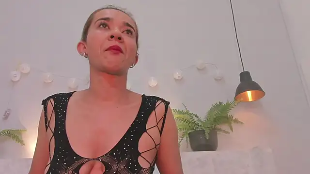 penelope handaos online show from March 11, 2025, 9:45 am