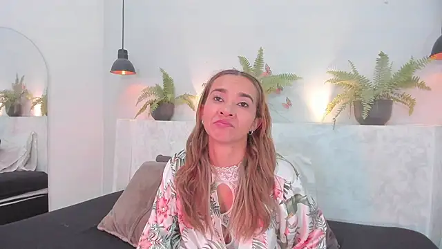 penelope handaos online show from March 21, 2025, 6:38 am