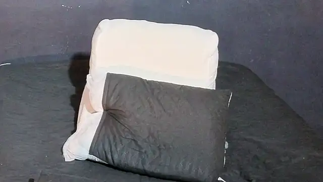 Dylanwhite23  online show from April 9, 2026, 6:30 am