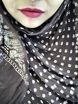 Snapshot of Indian-Nazia chatting on May 7, 2026, 2:00 pm Indian-Nazia online show from May 7, 2026, 2:00 pm