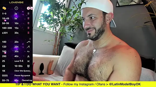 arielenbsas online show from March 14, 2025, 9:21 pm