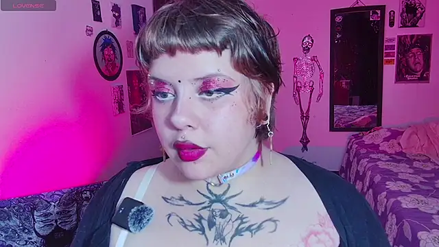 Snapshot of Sabrina_scarlett chatting on May 30, 2026, 5:48 am Sabrina scarlett online show from May 30, 2026, 5:48 am