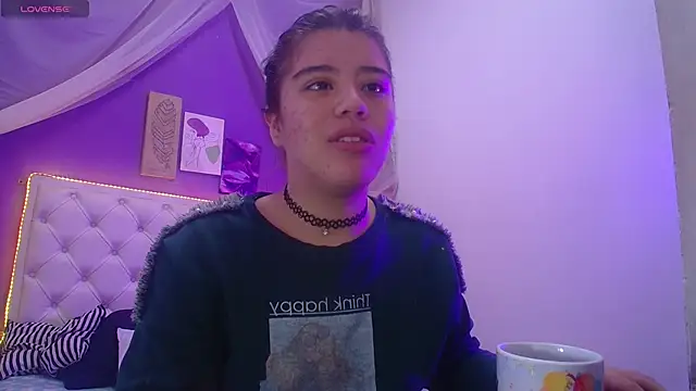 Ingrid Casas online show from December 6, 2024, 10:52 pm