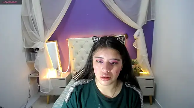 Ingrid Casas online show from December 29, 2024, 10:36 pm