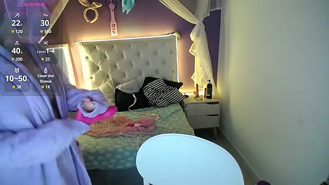 Ingrid Casas online show from January 23, 2025, 1:41 am