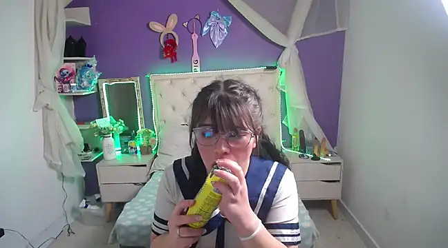 Ingrid Casas online show from January 31, 2025, 3:41 am