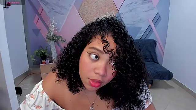 AngelaCoffee online show from December 21, 2024, 2:30 am