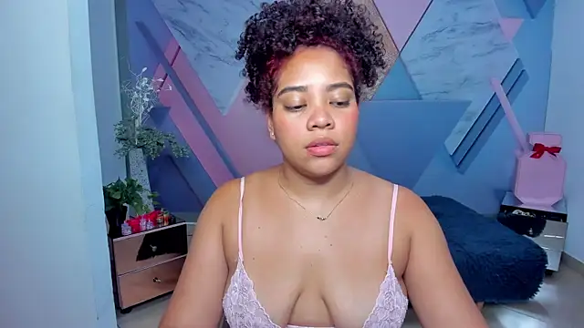 AngelaCoffee online show from January 17, 2025, 8:02 am