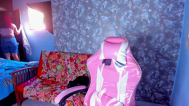 AngelaCoffee online show from December 22, 2025, 9:34 pm