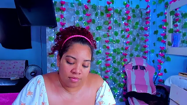 AngelaCoffee online show from April 8, 2026, 9:48 pm