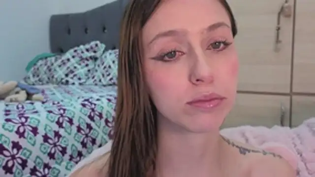 Snapshot of SofiaGc chatting on May 10, 2026, 3:44 am SofiaGc online show from May 10, 2026, 3:44 am