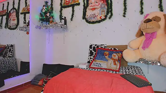 Snapshot of thin_princess chatting on January 24, 2025, 7:39 pm thin princess online show from January 24, 2025, 7:39 pm