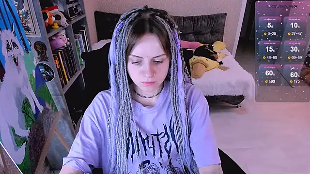 NaniMoore online show from December 9, 2024, 11:15 am