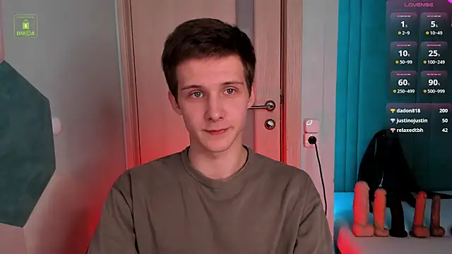 MarkGWalker online show from December 25, 2024, 7:13 pm