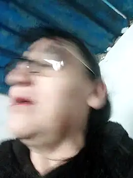 clarita 01 online show from December 22, 2025, 12:24 pm