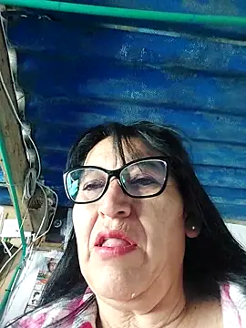 clarita 01 online show from April 15, 2026, 1:40 pm