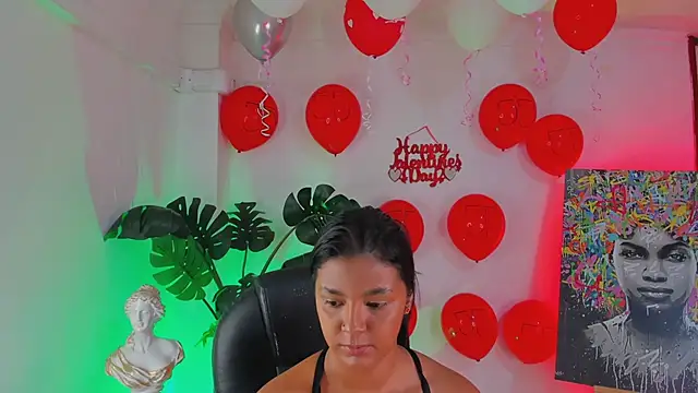 JANYLOVE   online show from February 9, 2026, 10:52 am