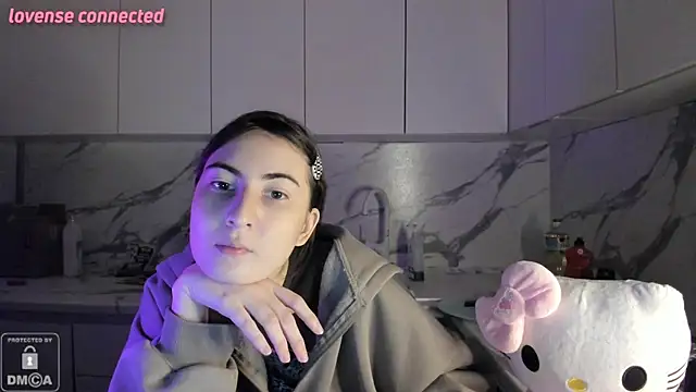 Ayesha Thebestt online show from January 15, 2026, 3:38 pm