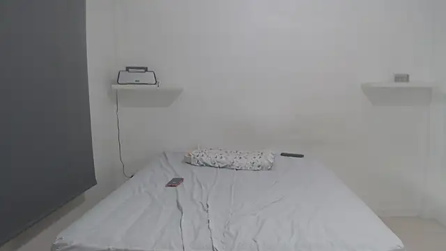 lulitasexy online show from February 15, 2026, 7:51 am