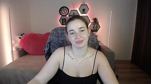 SabrinViolet online show from July 22, 2026, 9:01 am