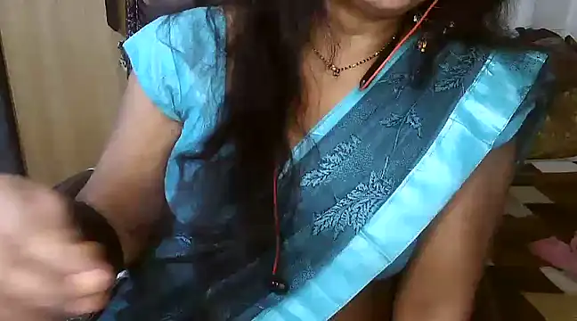 Cute Ruhi99 online show from December 18, 2024, 7:15 am