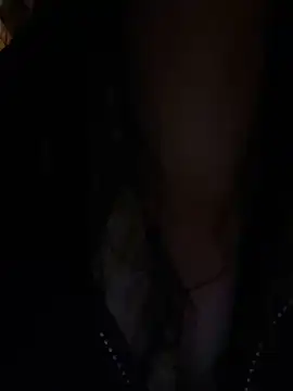 gizemseks online show from November 1, 2025, 9:28 pm