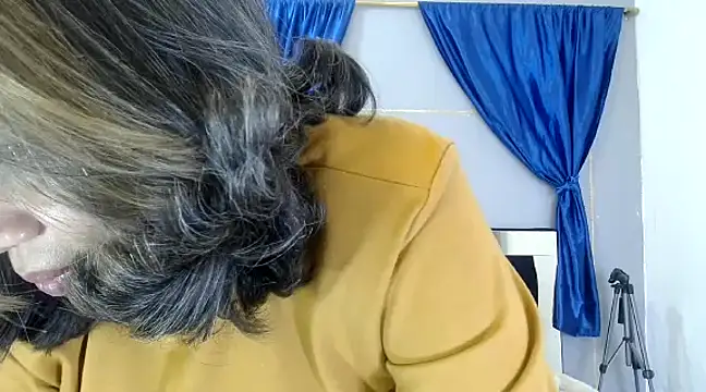 vikyadams online show from January 28, 2025, 4:52 pm