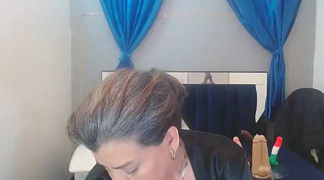 vikyadams online show from February 4, 2025, 9:28 am