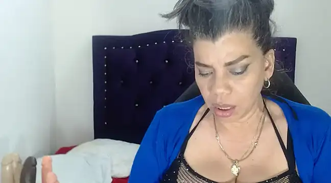 vikyadams online show from February 12, 2025, 2:03 am