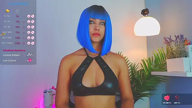 catalina  lovers online show from February 3, 2025, 5:46 pm