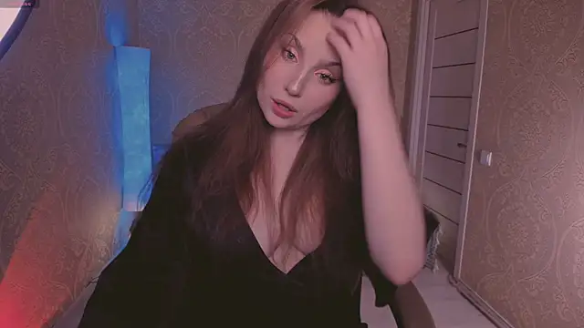 Eesmaaarrr online show from September 24, 2025, 11:30 pm