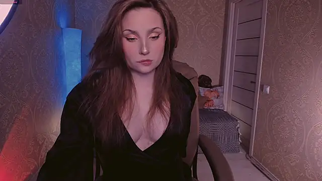 Eesmaaarrr online show from September 25, 2025, 11:19 pm