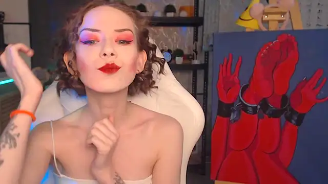 FascinatingEyess online show from March 1, 2026, 11:12 am