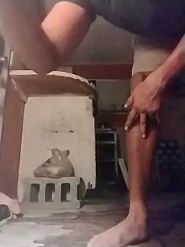 brownfeet online show from February 26, 2025, 11:59 pm