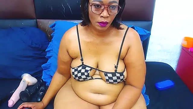 Brookylynbrownxx online show from October 28, 2025, 5:11 am